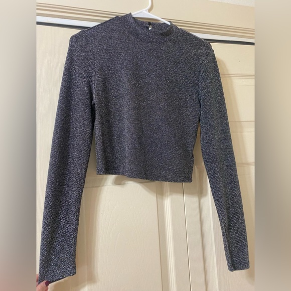 NWOT H&M Divided shimmery backless top, Sz Medium - Picture 1 of 5